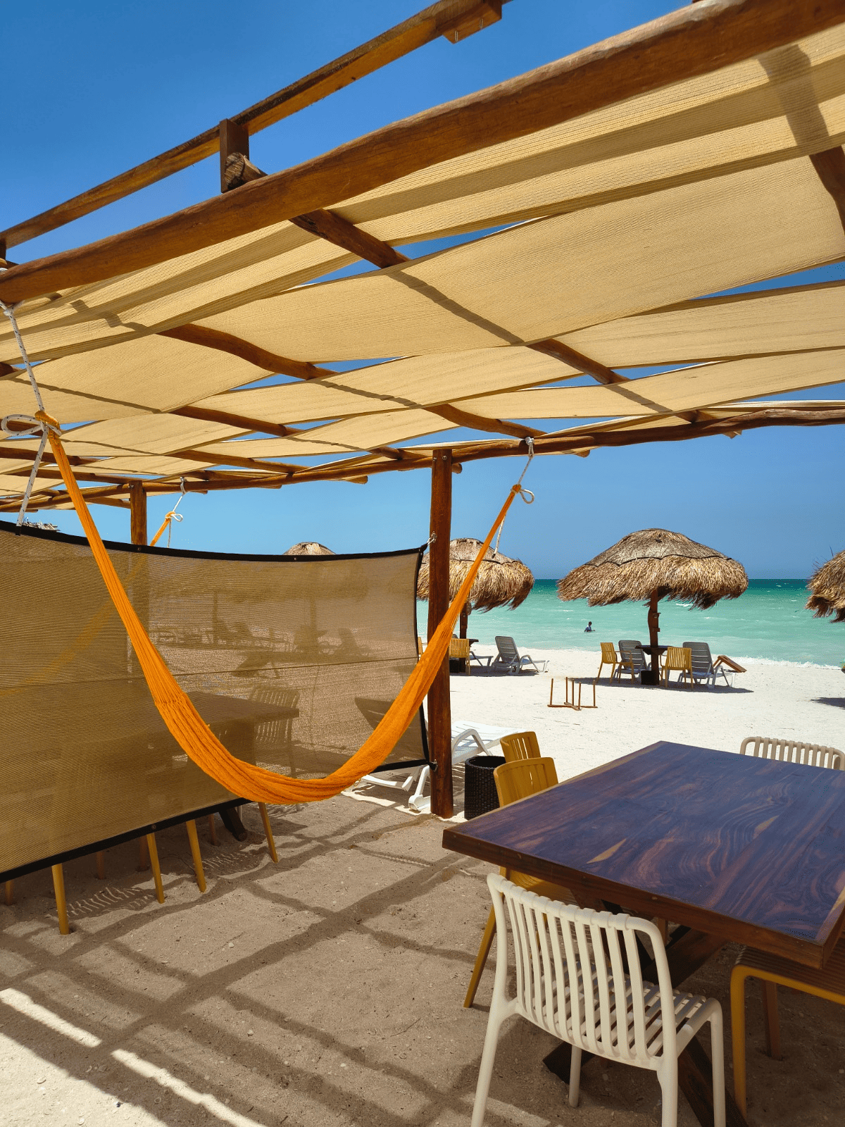 Beach Club Woway 4